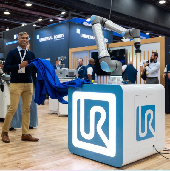 Universal Robots unveils UR15 Cobot at Automate Show in Detroit