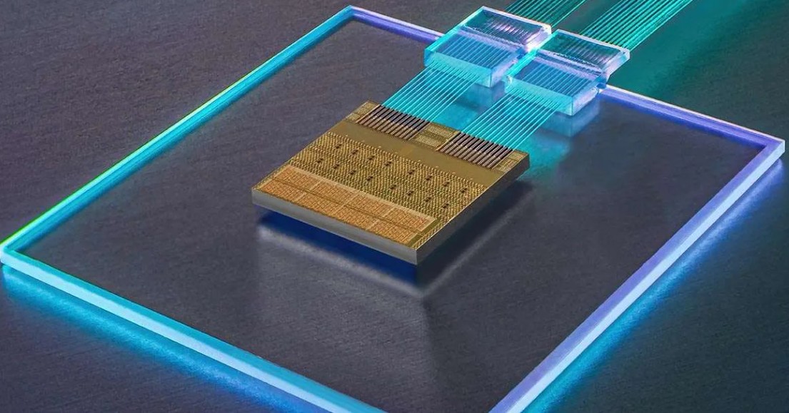 UCIe: Chiplet connectivity with optical Interconnects and future THz wireless possibilities Image