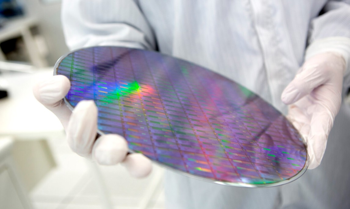 Atomic Layer Etching Breakthrough: APS Technology Targets 14 Ångstrom Semiconductor Nodes Without EUV