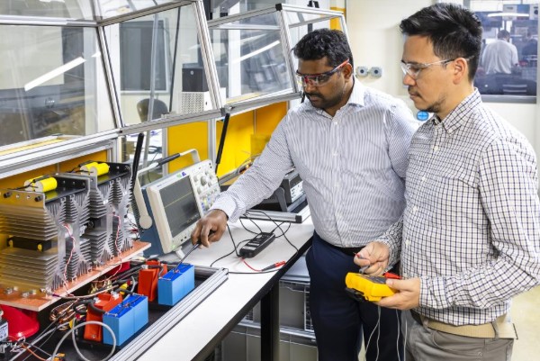 Semiconductor-Based Medium-Voltage Circuit Breakers Enhance DC Grid Efficiency