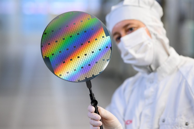 Bosch Starts Supplying Samples of Third-Generation SiC Chips for Electric Vehicles