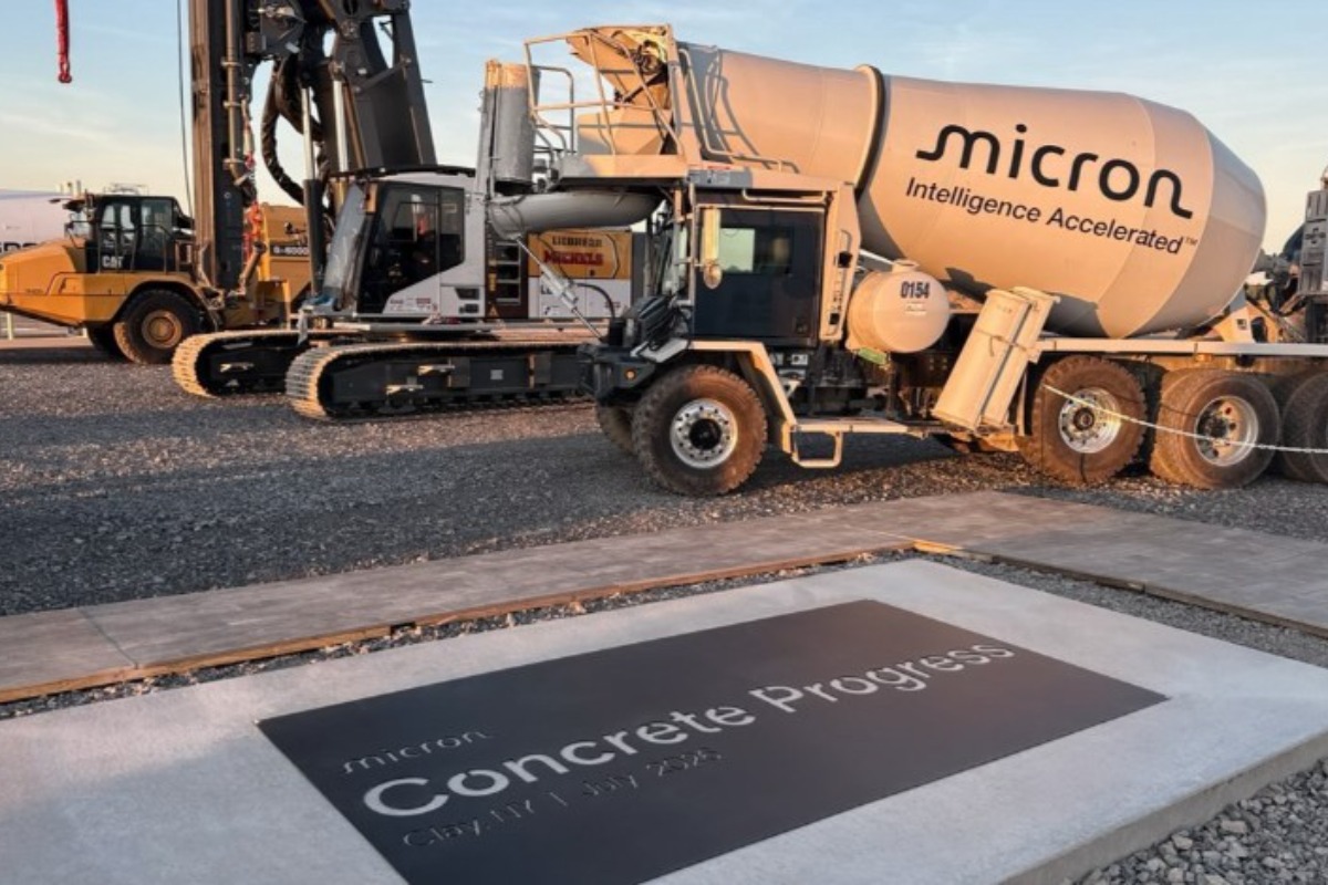 Micron Accelerates $250B U.S. Push with NY Fab Milestone