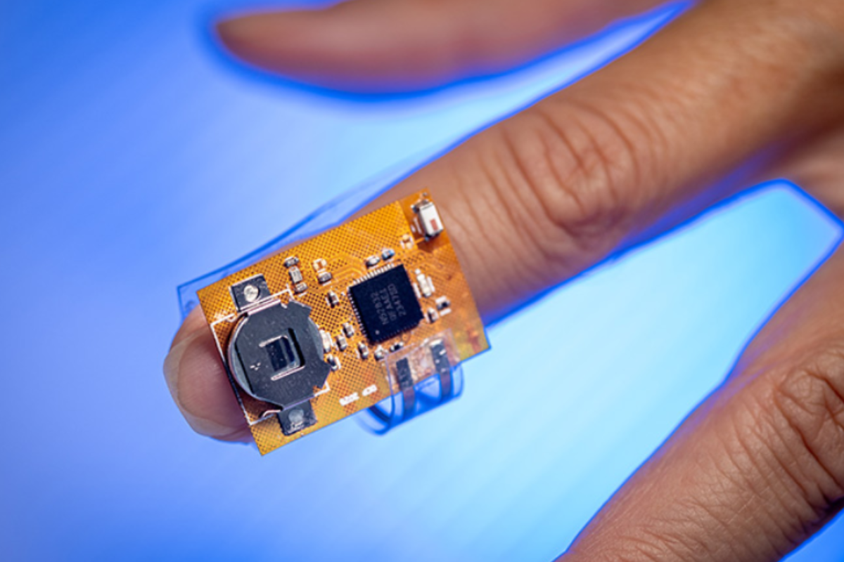 UC San Diego develops fingertip patch to monitor levodopa for Parkinson's