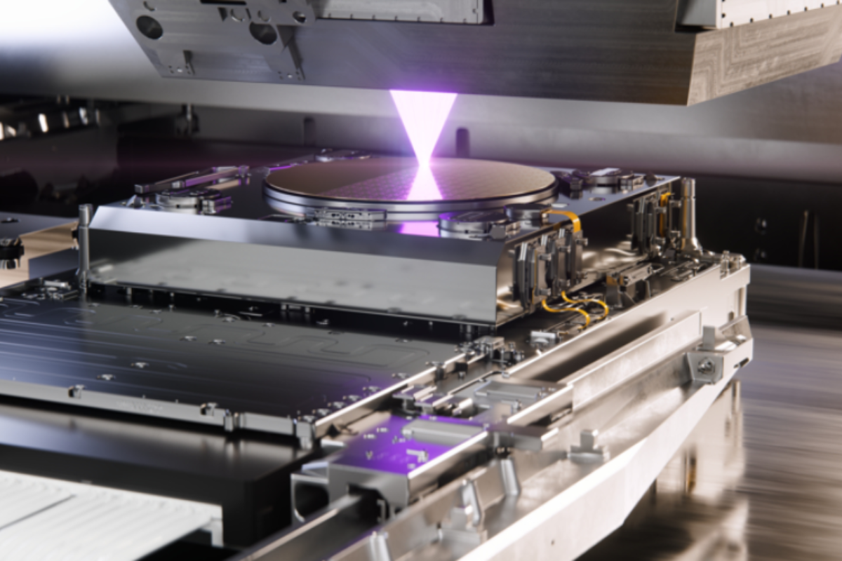 ASML, Intel Foundry, Samsung and TSMC Report High-NA EUV Progress and 12-Inch Photomask Initiatives